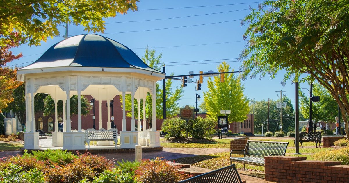 Where to Stay Explore Canton, GA